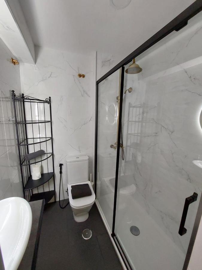 Lisbon South Bay Rooms Almada Exterior foto